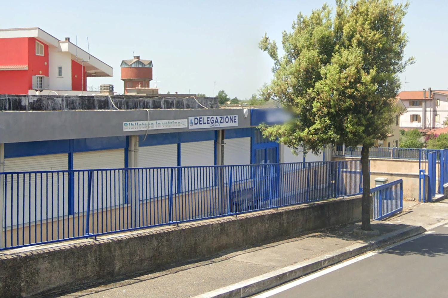 Biblioteca in Vetrina